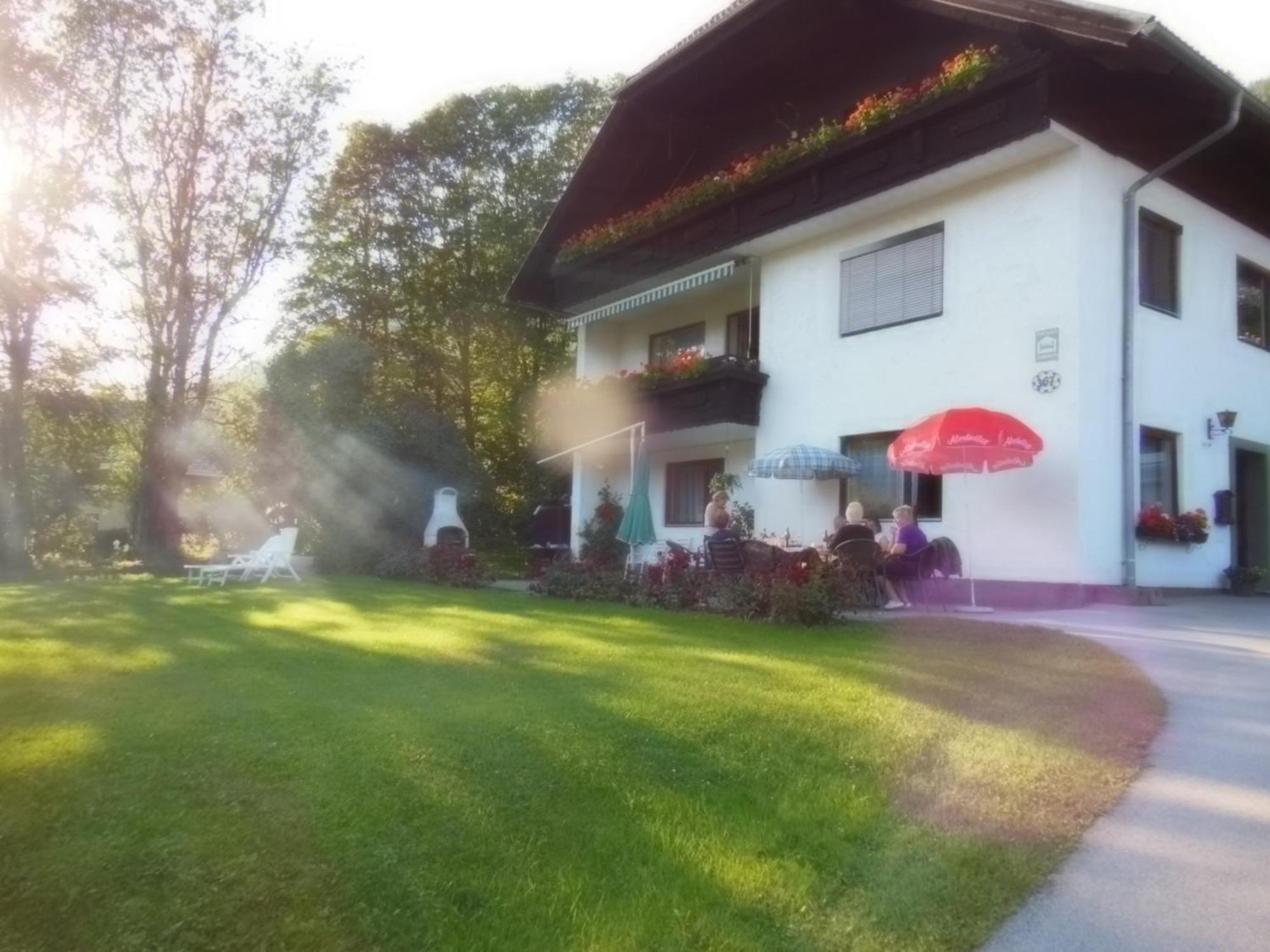 Апартаменты Haus Osterrieder Санкт-Михель  Экстерьер фото